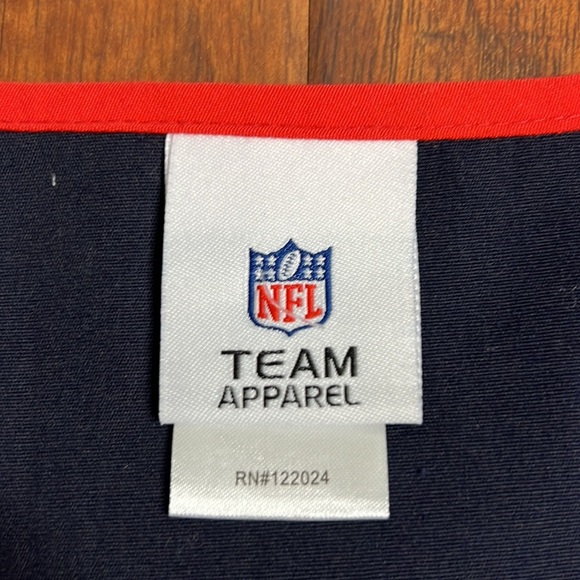 NWT Scrub Dudz NFL Team Apparel Scrubs size xs - Picture 3 of 8